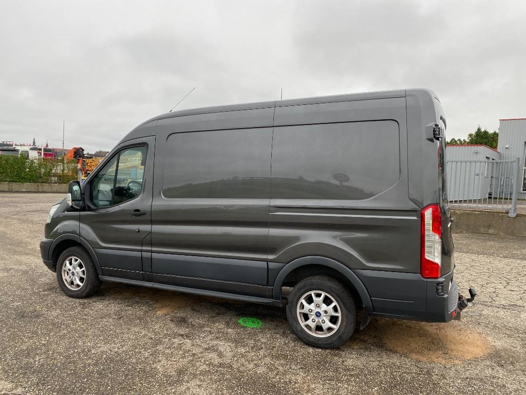 Dodávka skriňová nadstavba Ford TRANSIT L2H2 2.0 TDCI EcoBlue 130 A Réparer: obrázok 6
