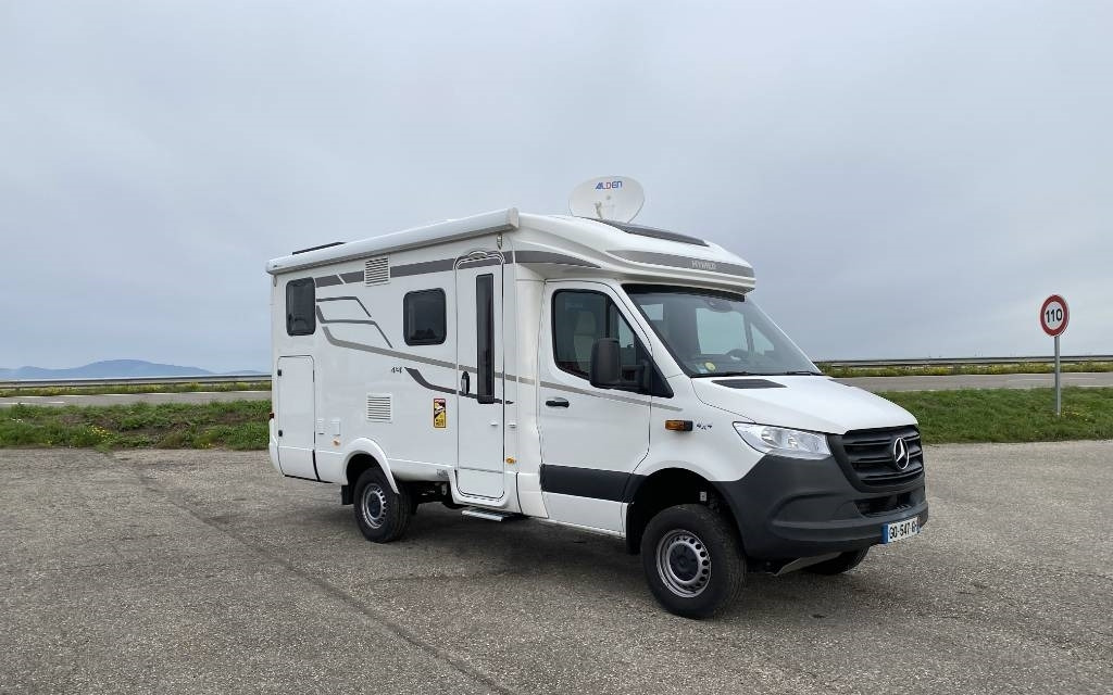Hymer ML-T 570 -Mercedes 419 CDI 190 4x4 1er Main  - Polointegrované obytné auto: obrázok 3 Hymer ML-T 570 -Mercedes 419 CDI 190 4x4 1er Main  - Polointegrované obytné auto: obrázok 3