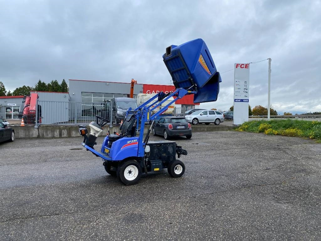 Iseki SF 235F 1er Main endommagée - Kosačka: obrázok 3 Iseki SF 235F 1er Main endommagée - Kosačka: obrázok 3