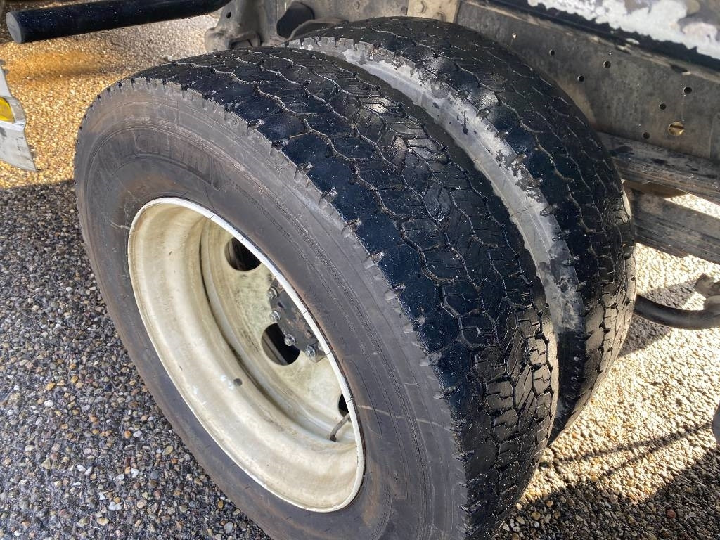 Nákladné vozidlo na prepravu automobilov Isuzu P75-S2/MONZA 1er Main Carte grise Française: obrázok 50 Nákladné vozidlo na prepravu automobilov Isuzu P75-S2/MONZA 1er Main Carte grise Française: obrázok 50