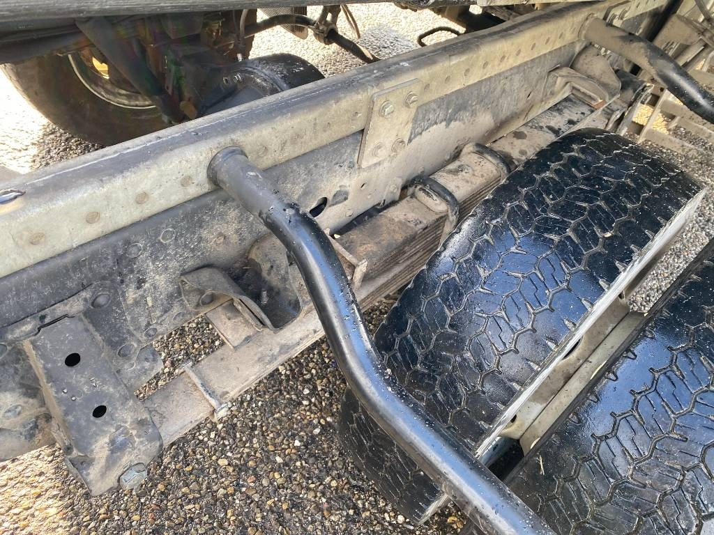 Nákladné vozidlo na prepravu automobilov Isuzu P75-S2/MONZA 1er Main Carte grise Française: obrázok 32 Nákladné vozidlo na prepravu automobilov Isuzu P75-S2/MONZA 1er Main Carte grise Française: obrázok 32