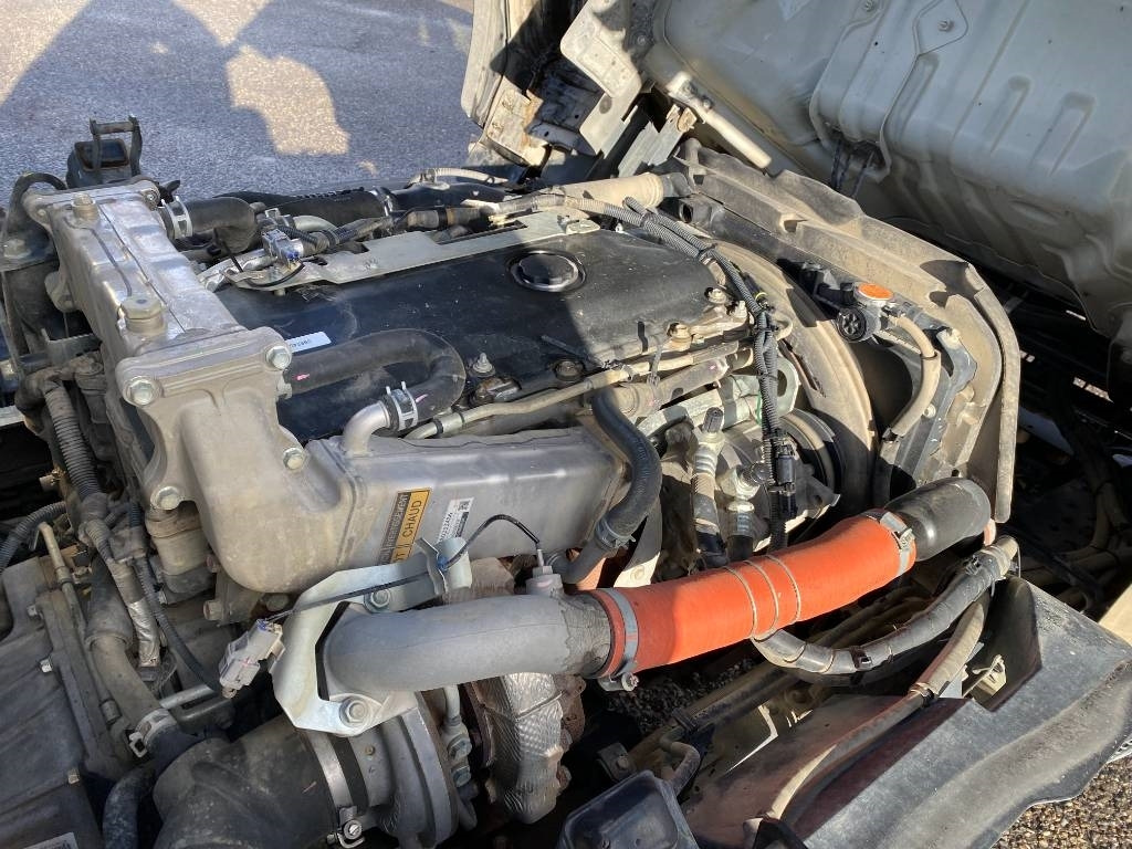 Nákladné vozidlo na prepravu automobilov Isuzu P75-S2/MONZA 1er Main Carte grise Française: obrázok 40 Nákladné vozidlo na prepravu automobilov Isuzu P75-S2/MONZA 1er Main Carte grise Française: obrázok 40