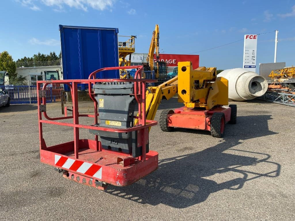 JLG M 450 AJ Hybr. Diesel elc. 15,7m a réparer - Kĺbová pracovná plošina: obrázok 2 JLG M 450 AJ Hybr. Diesel elc. 15,7m a réparer - Kĺbová pracovná plošina: obrázok 2