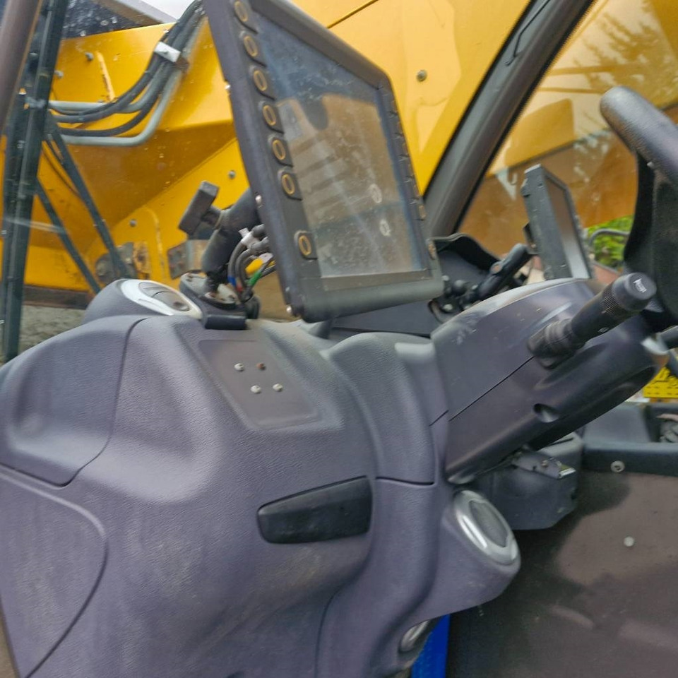 Kŕmny voz Lucas Autospire G240: obrázok 46