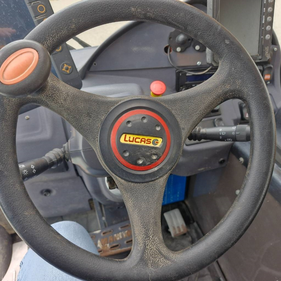 Kŕmny voz Lucas Autospire G240: obrázok 37