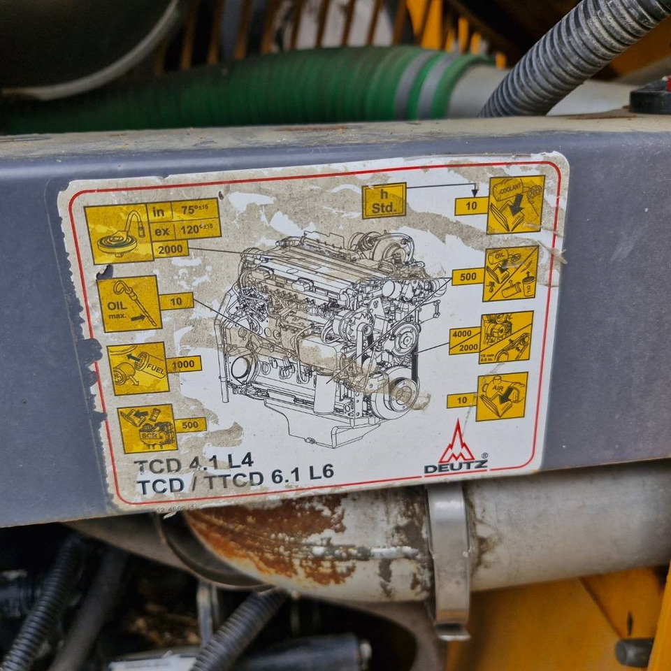 Kŕmny voz Lucas Autospire G240: obrázok 14