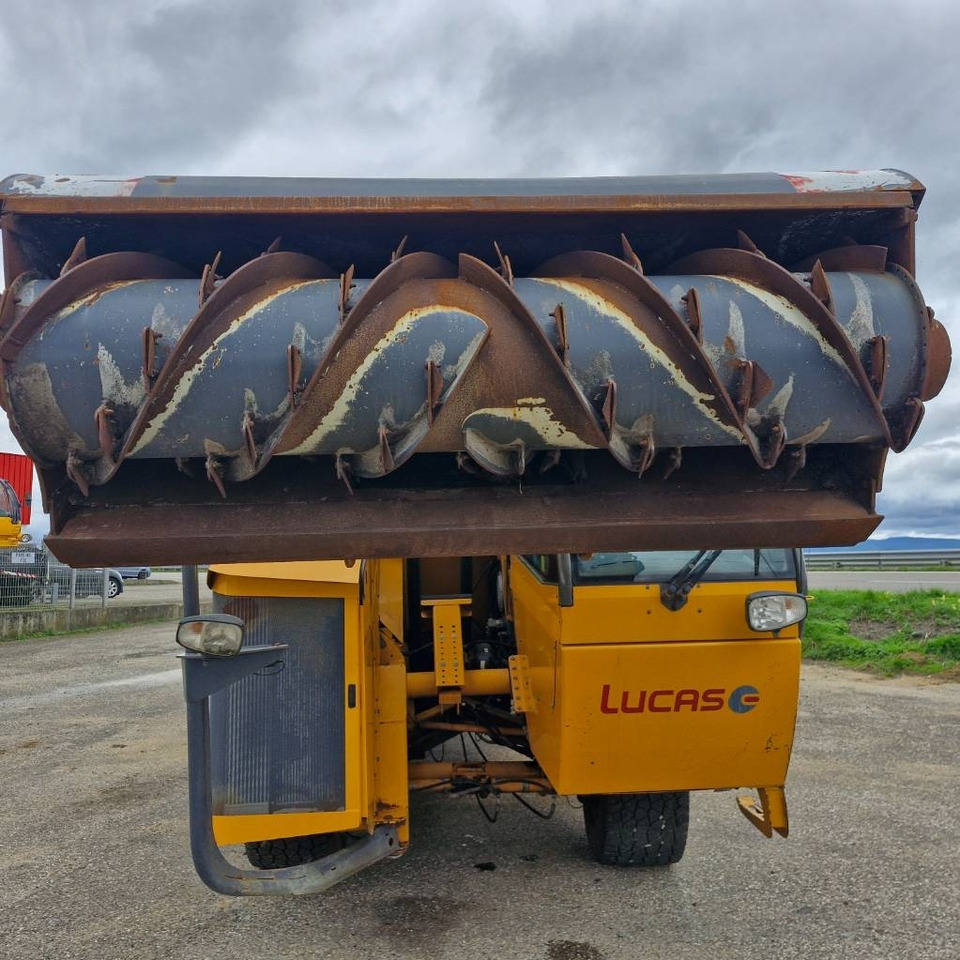 Kŕmny voz Lucas Autospire G240: obrázok 28