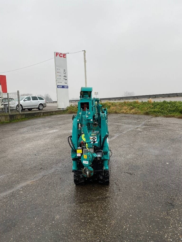 Maeda MC 174 CRM 1er Main Origine Française endommagée - Pásový žeriav: obrázok 2 Maeda MC 174 CRM 1er Main Origine Française endommagée - Pásový žeriav: obrázok 2