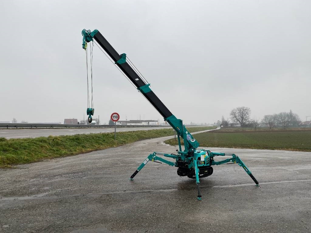 Maeda MC 174 CRM 1er Main Origine Française endommagée - Pásový žeriav: obrázok 4 Maeda MC 174 CRM 1er Main Origine Française endommagée - Pásový žeriav: obrázok 4