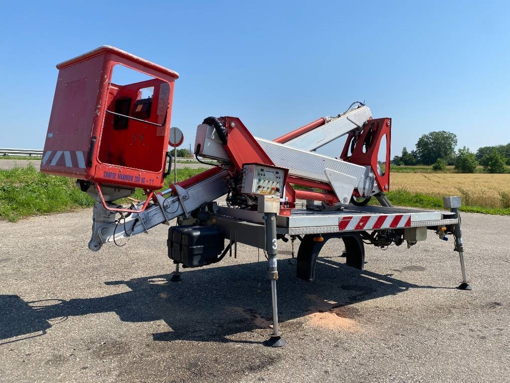 Multitel Nacelle Multitel MX 200 A réviser - Pracovná plošina: obrázok 4 Multitel Nacelle Multitel MX 200 A réviser - Pracovná plošina: obrázok 4