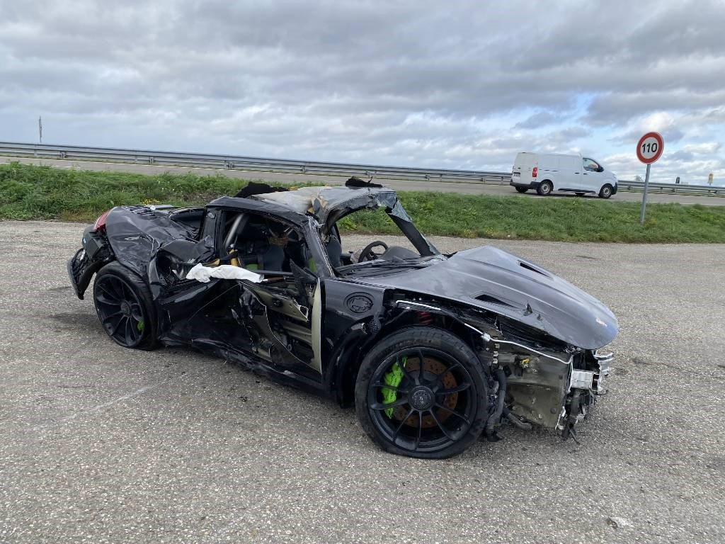 Porsche 911 GT3 RS (991) 4.0i 520 PDK7 Pack WEISSACH/RS - Automobil: obrázok 3 Porsche 911 GT3 RS (991) 4.0i 520 PDK7 Pack WEISSACH/RS - Automobil: obrázok 3