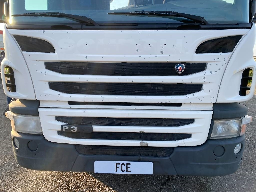 Hákový nosič kontajnerov Scania P360/HYVALIFT/HIAB 144B a réparer: obrázok 36 Hákový nosič kontajnerov Scania P360/HYVALIFT/HIAB 144B a réparer: obrázok 36