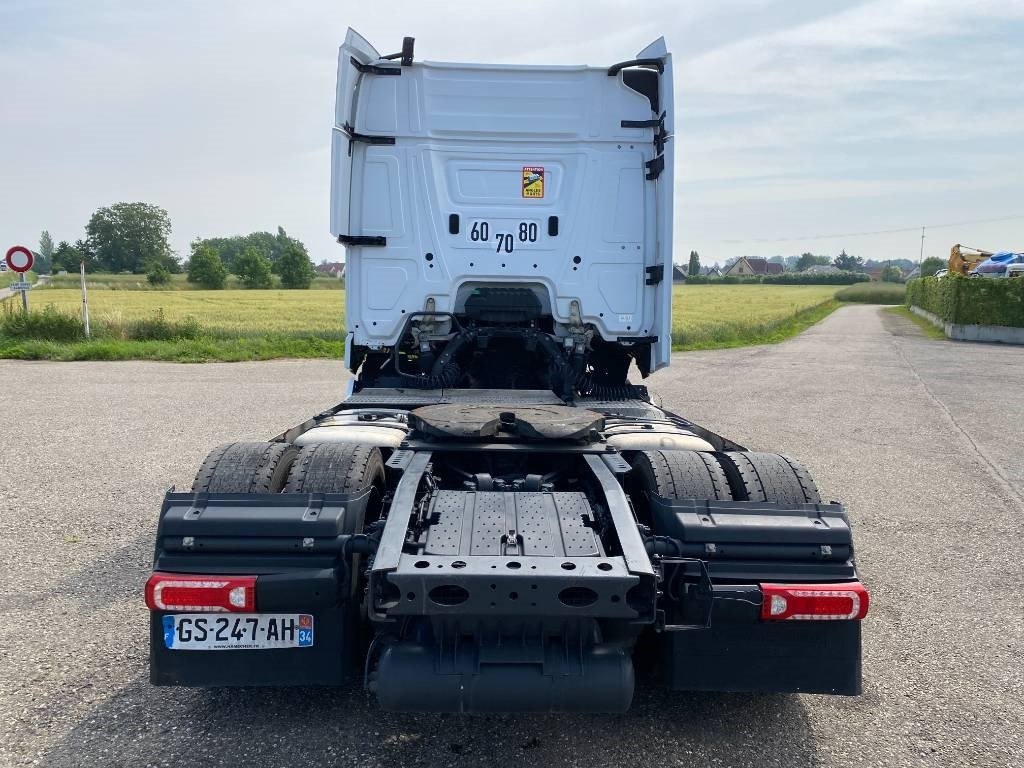 Mercedes-Benz 1845 Space Cab Suspension Pneumatique endommagé - Ťahač: obrázok 5 Mercedes-Benz 1845 Space Cab Suspension Pneumatique endommagé - Ťahač: obrázok 5