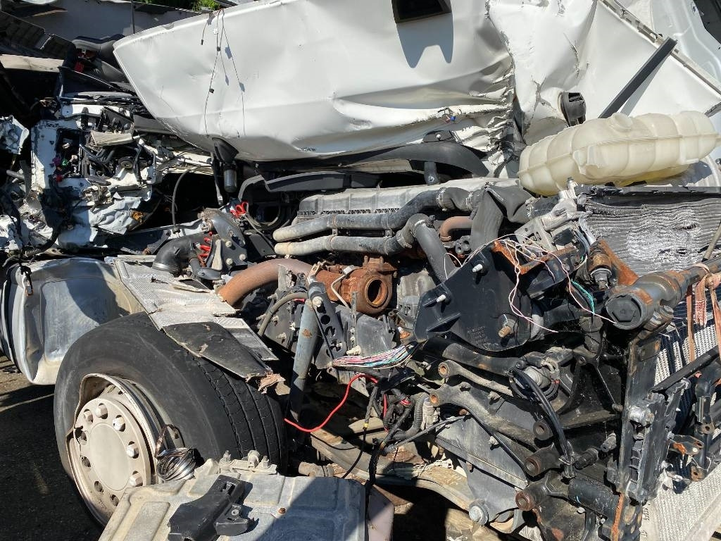 Renault T460 Vente en pièces détachée - Ťahač: obrázok 5 Renault T460 Vente en pièces détachée - Ťahač: obrázok 5