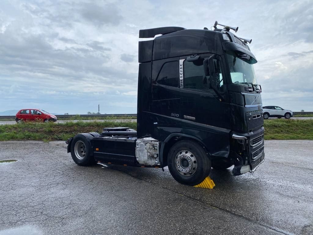 Volvo FH 500 / RETARDER Origine Française endommagé - Ťahač: obrázok 3 Volvo FH 500 / RETARDER Origine Française endommagé - Ťahač: obrázok 3