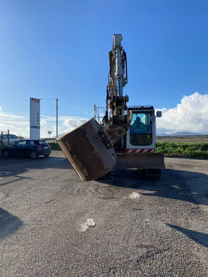 Takeuchi TB 2150-R Certificat CE endommagée - Pásové rýpadlo: obrázok 2 Takeuchi TB 2150-R Certificat CE endommagée - Pásové rýpadlo: obrázok 2