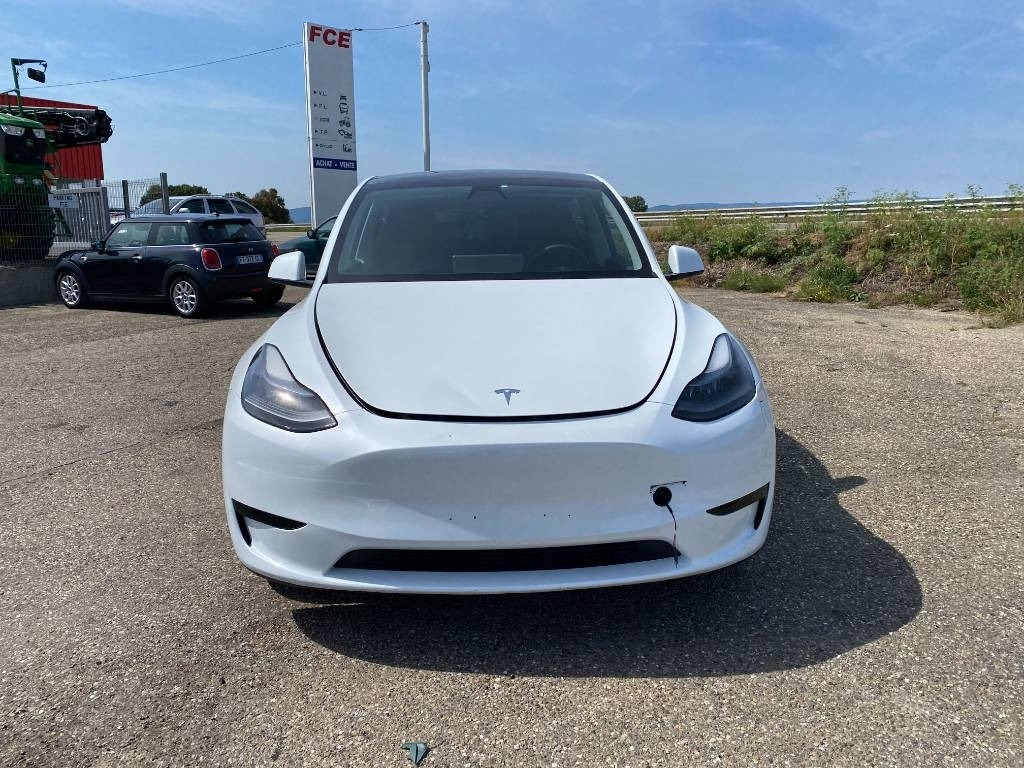 Tesla Model Y RWD / Origine Française endommagée - Automobil: obrázok 2 Tesla Model Y RWD / Origine Française endommagée - Automobil: obrázok 2