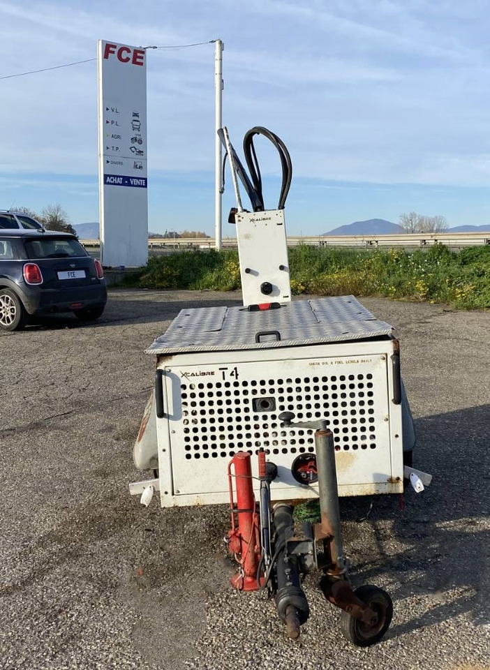 X CALIBRE T4P 1er Main endommagée - Vrtné príslušenstvo: obrázok 2 X CALIBRE T4P 1er Main endommagée - Vrtné príslušenstvo: obrázok 2