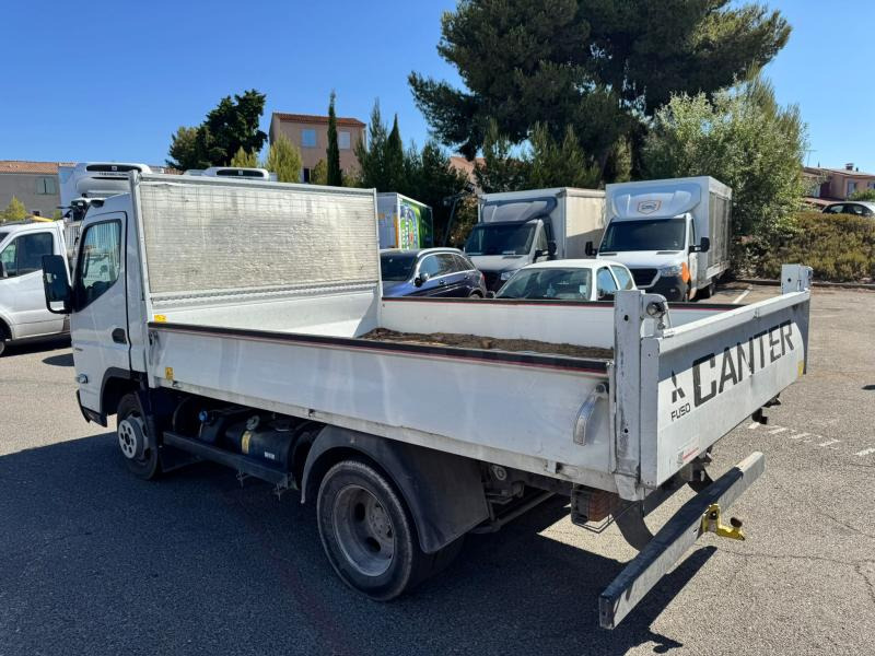 Mitsubishi Fuso Canter 3C15 - Dodávka sklápač: obrázok 4 Mitsubishi Fuso Canter 3C15 - Dodávka sklápač: obrázok 4