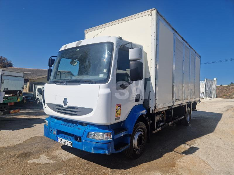 Renault Midlum 220 DCI - Skříňový nákladní auto: obrázok 1 Renault Midlum 220 DCI - Skříňový nákladní auto: obrázok 1