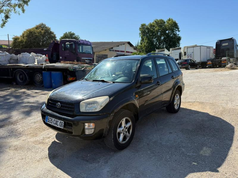Toyota Rav 4 - Hatchback: obrázok 2 Toyota Rav 4 - Hatchback: obrázok 2