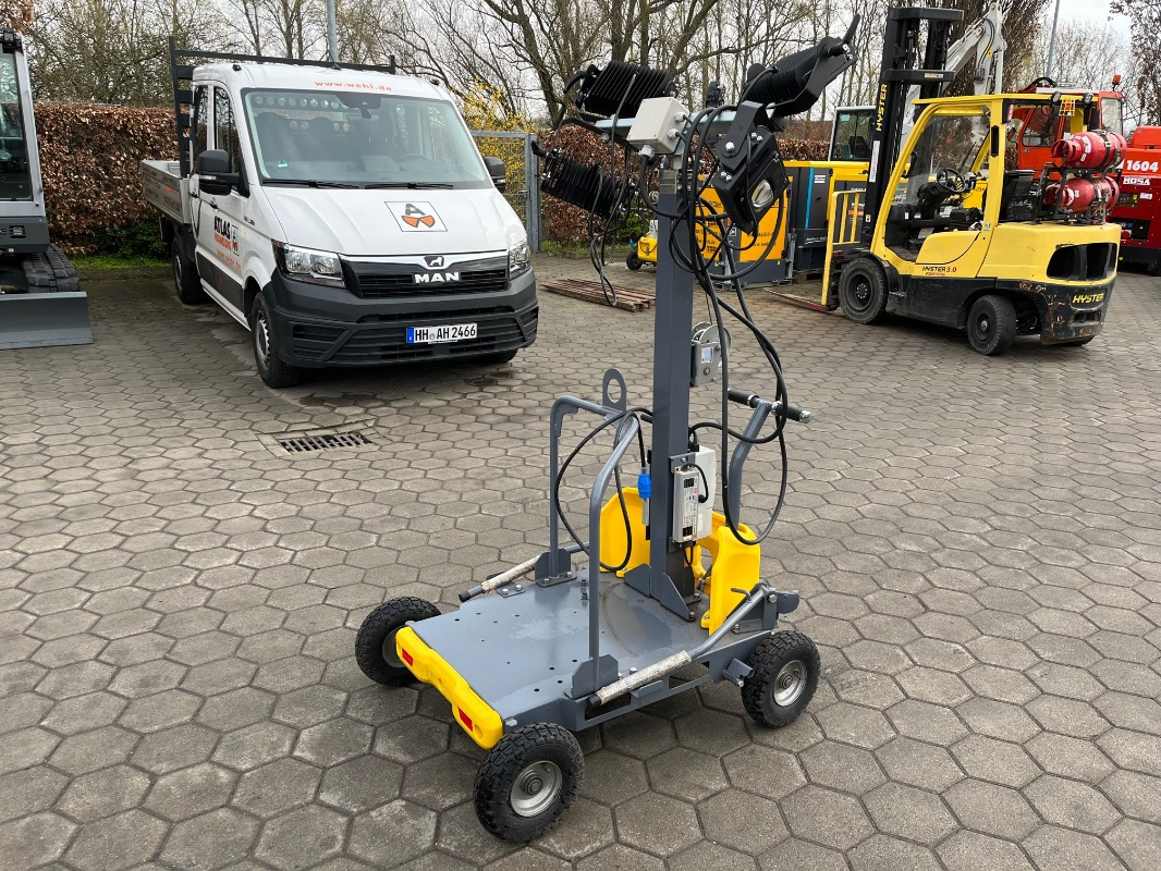 Atlas Copco V3 - Elektrický generátor: obrázok 1 Atlas Copco V3 - Elektrický generátor: obrázok 1