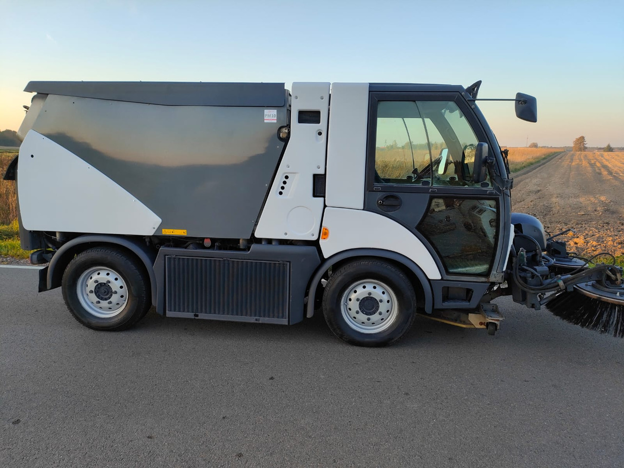 HAKO CITYMASTER 2200 - Komunálne/ Špeciálne stroje: obrázok 5 HAKO CITYMASTER 2200 - Komunálne/ Špeciálne stroje: obrázok 5