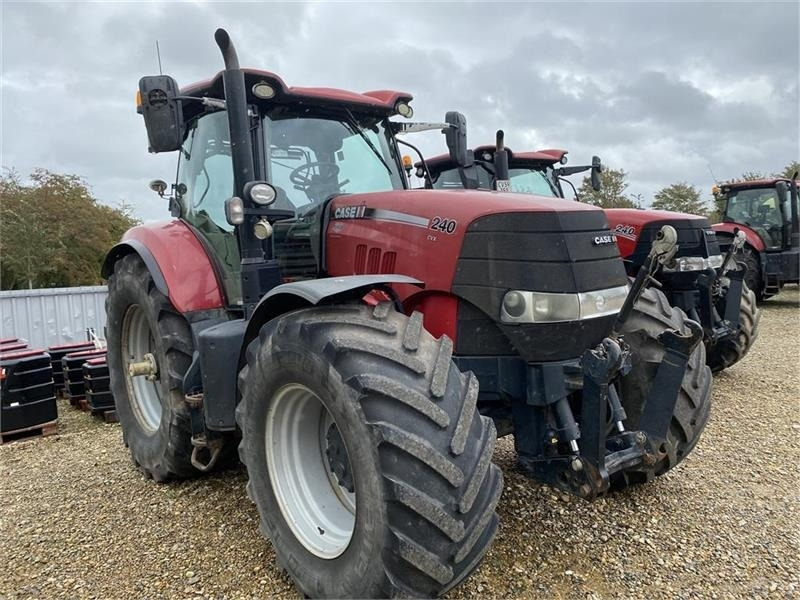 Case IH Puma 240 CVX - Traktor: obrázok 2 Case IH Puma 240 CVX - Traktor: obrázok 2