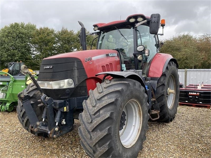 Case IH Puma 240 CVX - Traktor: obrázok 1 Case IH Puma 240 CVX - Traktor: obrázok 1