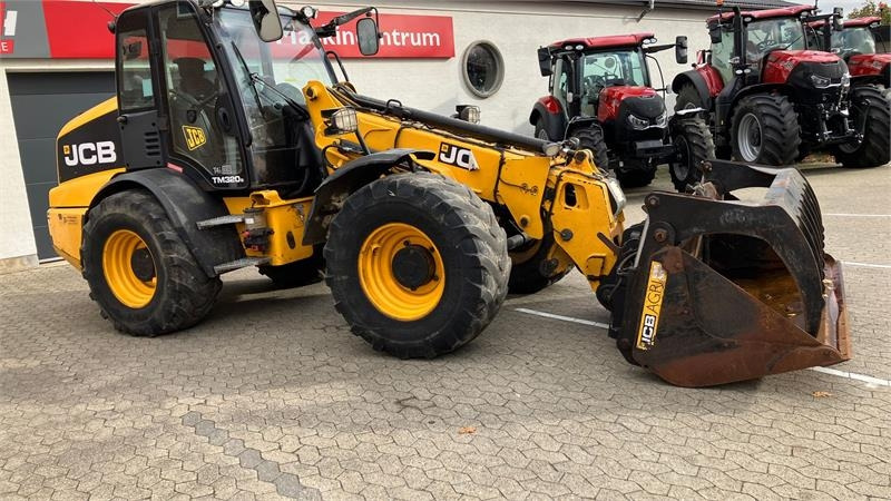 JCB TM 320S Agri - Teleskopický nakladač: obrázok 1 JCB TM 320S Agri - Teleskopický nakladač: obrázok 1