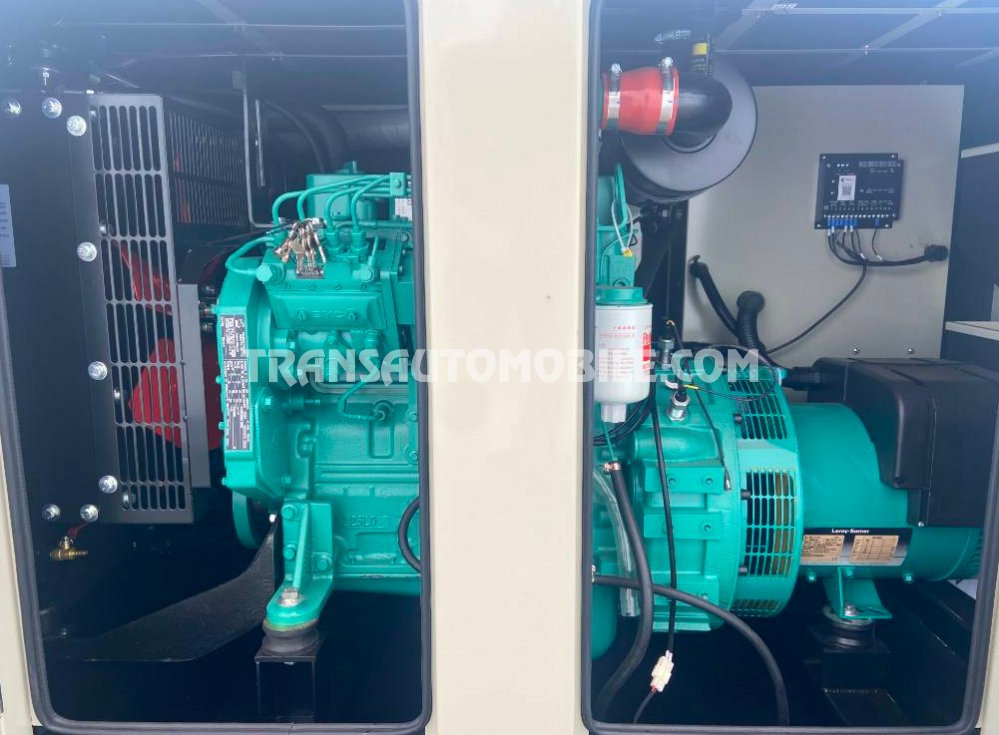 Cummins 28kVA 5.2L DIESEL - EXPORT OUT EU - Elektrický generátor: obrázok 4 Cummins 28kVA 5.2L DIESEL - EXPORT OUT EU - Elektrický generátor: obrázok 4