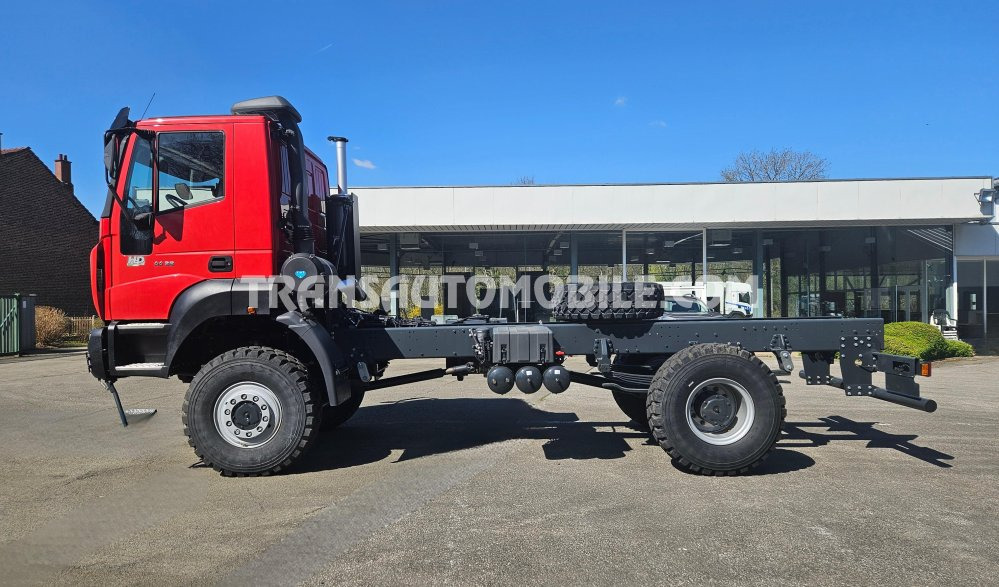 IVECO ASTRA HD9 44.38 12.9L TURBO DIESEL chassis cab heavy duty 4x4 single rear - EXPORT OUT EU - Podvozek s kabinou: obrázok 5 IVECO ASTRA HD9 44.38 12.9L TURBO DIESEL chassis cab heavy duty 4x4 single rear - EXPORT OUT EU - Podvozek s kabinou: obrázok 5