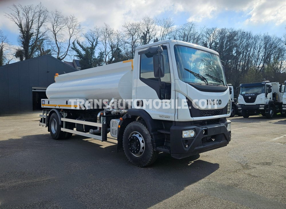 Iveco Eurocargo ML180E28 5.9L TURBO DIESEL 4x2 water tank 10.000L - EXPORT OUT EU - Cisternové vozidlo: obrázok 4 Iveco Eurocargo ML180E28 5.9L TURBO DIESEL 4x2 water tank 10.000L - EXPORT OUT EU - Cisternové vozidlo: obrázok 4