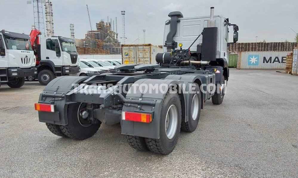 Iveco Astra HD9 64.44T 12.9L DIESEL - Ťahač: obrázok 2 Iveco Astra HD9 64.44T 12.9L DIESEL - Ťahač: obrázok 2