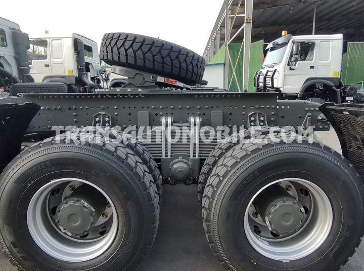 Sinotruk HOWO 6X6 ALL-WHEEL DRIVE - Ťahač: obrázok 5 Sinotruk HOWO 6X6 ALL-WHEEL DRIVE - Ťahač: obrázok 5