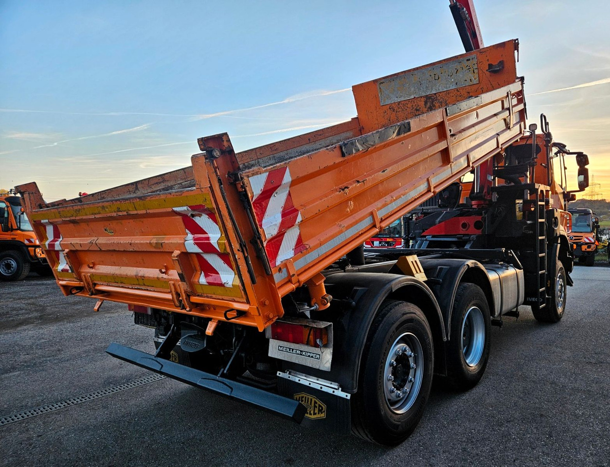 Iveco Trakker 410 6x4-4 EEV Palfinger PK12502 Funk - Sklápač, Auto s hydraulickou rukou: obrázok 4 Iveco Trakker 410 6x4-4 EEV Palfinger PK12502 Funk - Sklápač, Auto s hydraulickou rukou: obrázok 4