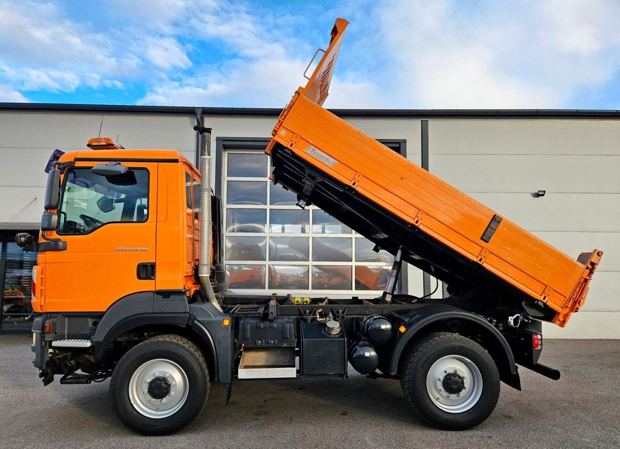 MAN TGM 13.290 4x4 Euro5 Winterdienst Single - Sklápač: obrázok 2 MAN TGM 13.290 4x4 Euro5 Winterdienst Single - Sklápač: obrázok 2