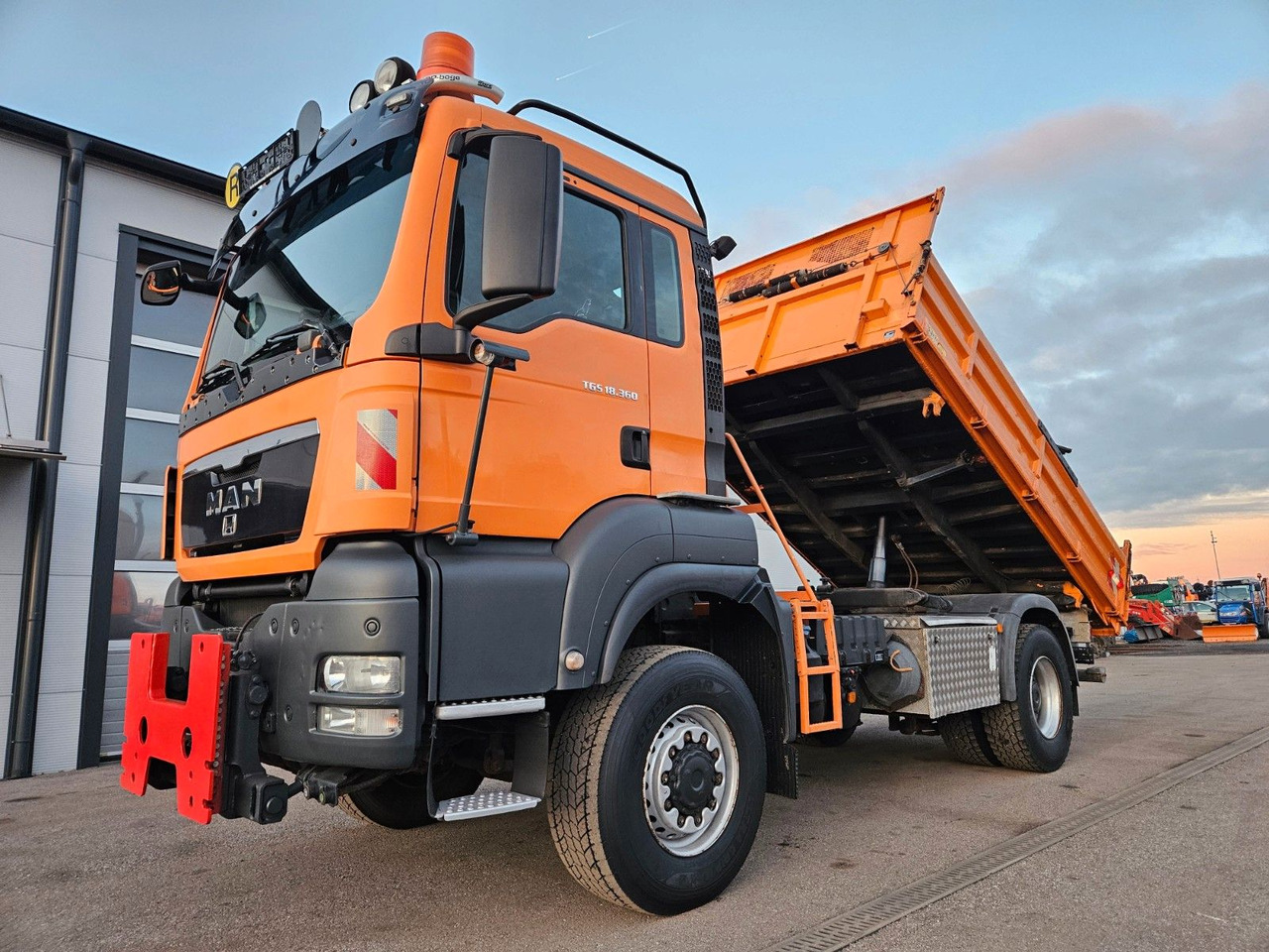 MAN TGS 18.360 4x4 BL Euro5 Meiller - Sklápač: obrázok 1 MAN TGS 18.360 4x4 BL Euro5 Meiller - Sklápač: obrázok 1