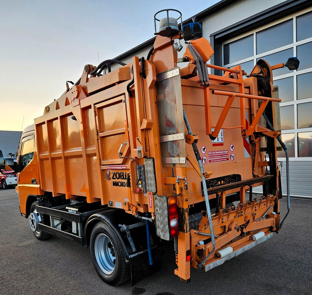 Mitsubishi Fuso Canter 6S15 Zoeller Micro Müllpresse - Auto na odvoz odpadu: obrázok 3 Mitsubishi Fuso Canter 6S15 Zoeller Micro Müllpresse - Auto na odvoz odpadu: obrázok 3