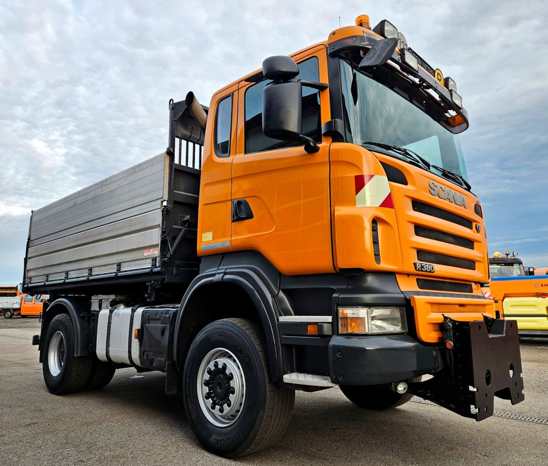 Scania R380 4x4 Winterdienst Euro4 - Sklápač: obrázok 1 Scania R380 4x4 Winterdienst Euro4 - Sklápač: obrázok 1