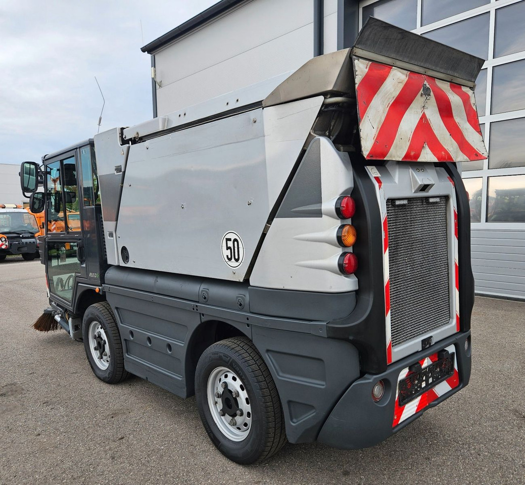 Schmidt Swingo Compact 200 Euro6 - Zametacie vozidlo: obrázok 3 Schmidt Swingo Compact 200 Euro6 - Zametacie vozidlo: obrázok 3