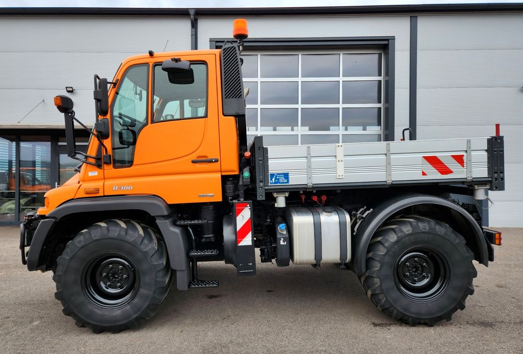Unimog U300 Agrar Euro5 Hydrostat Variopilot - Sklápač: obrázok 2 Unimog U300 Agrar Euro5 Hydrostat Variopilot - Sklápač: obrázok 2