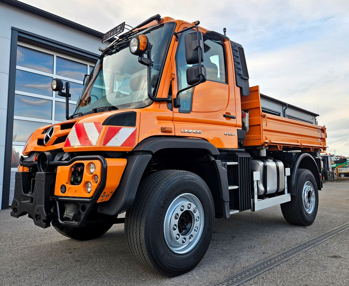 Unimog U527 UGE Euro6 VarioPilot Hydrostat - Sklápač: obrázok 1 Unimog U527 UGE Euro6 VarioPilot Hydrostat - Sklápač: obrázok 1