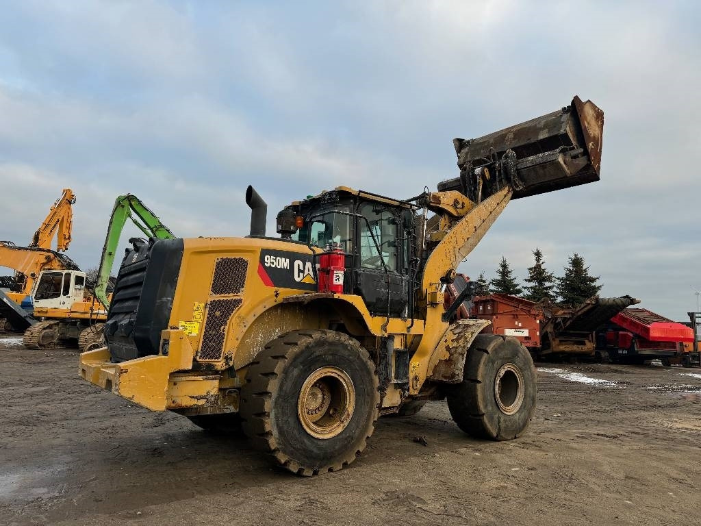 CAT 950M HighLift  - Kolesový nakladač: obrázok 3 CAT 950M HighLift  - Kolesový nakladač: obrázok 3