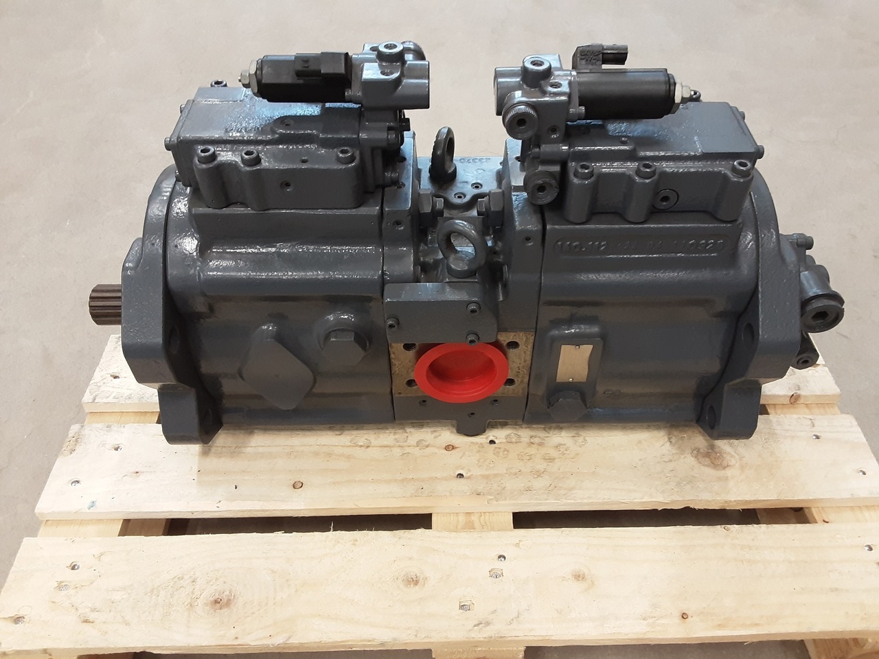Kawasaki K3V112DTP1P9R-1E32-AV - Hydraulické čerpadlo pre Pásové rýpadlo: obrázok 1 Kawasaki K3V112DTP1P9R-1E32-AV - Hydraulické čerpadlo pre Pásové rýpadlo: obrázok 1