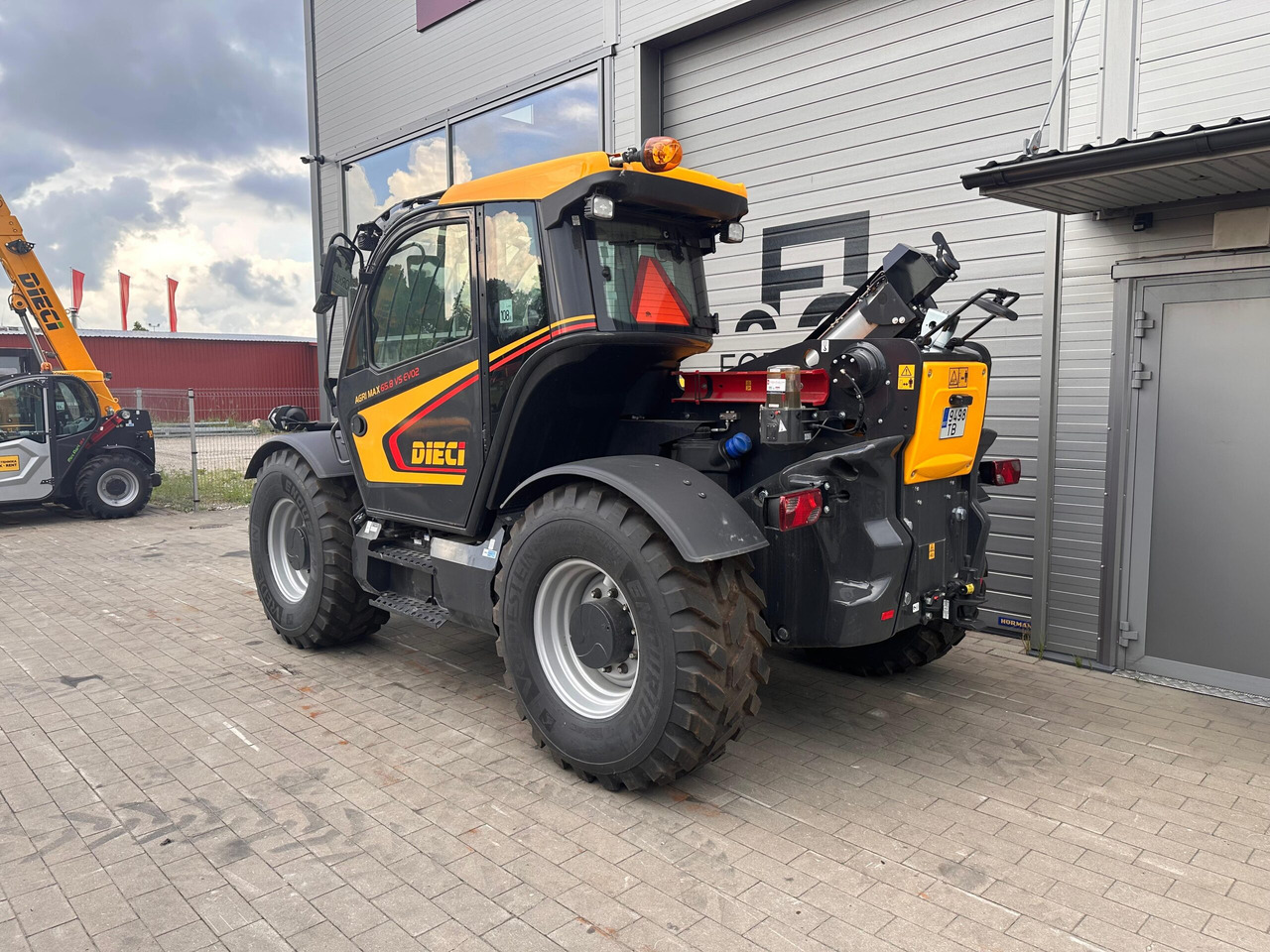 Dieci Agri Max 65.8 VS EVO2 - Teleskopický nakladač: obrázok 3 Dieci Agri Max 65.8 VS EVO2 - Teleskopický nakladač: obrázok 3