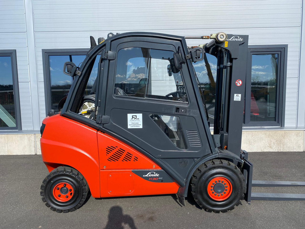 Linde H30T-02 EVO - Plynový vysokozdvižný vozík: obrázok 5 Linde H30T-02 EVO - Plynový vysokozdvižný vozík: obrázok 5