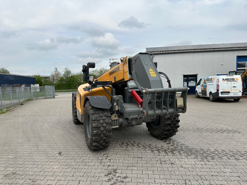 Claas. Liebherr 960. 9.60 - Teleskopický nakladač: obrázok 2 Claas. Liebherr 960. 9.60 - Teleskopický nakladač: obrázok 2
