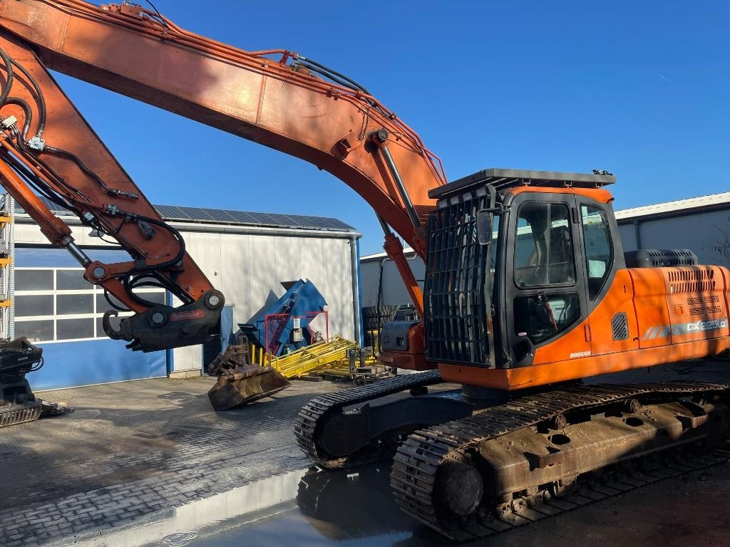 Doosan EXCA - Pásové rýpadlo: obrázok 4 Doosan EXCA - Pásové rýpadlo: obrázok 4