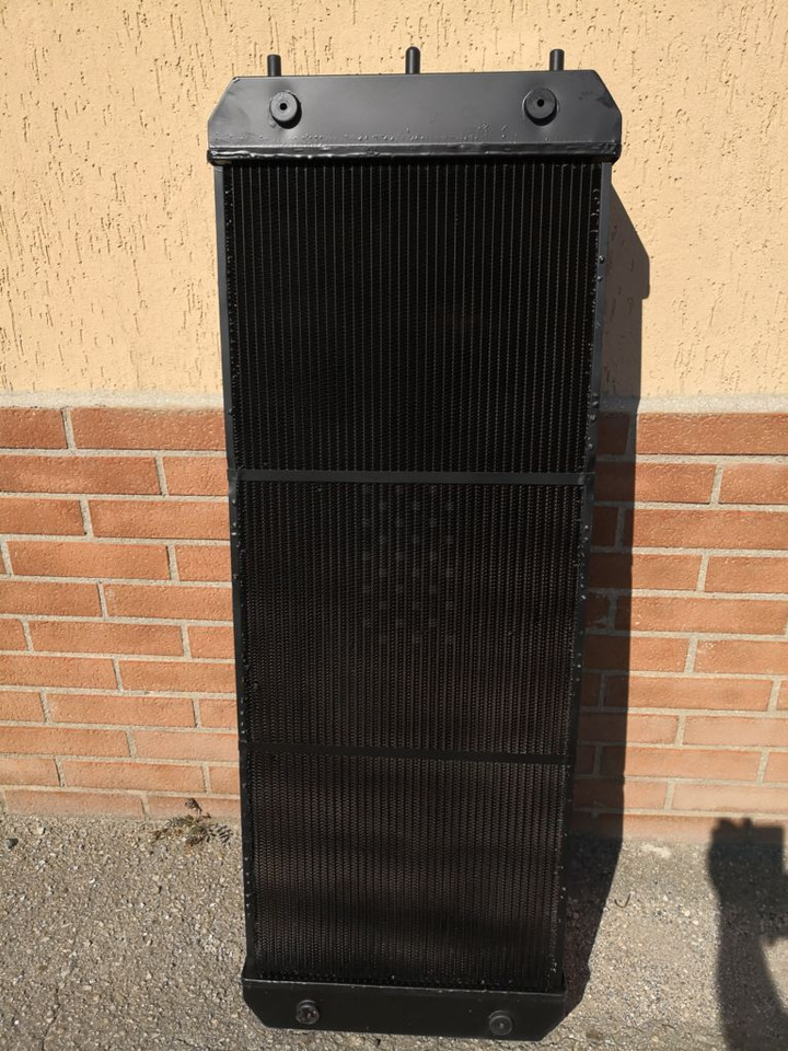 RADIATORE HITACHI ZW 180.5 ZW 220.5 - Chladič: obrázok 2 RADIATORE HITACHI ZW 180.5 ZW 220.5 - Chladič: obrázok 2